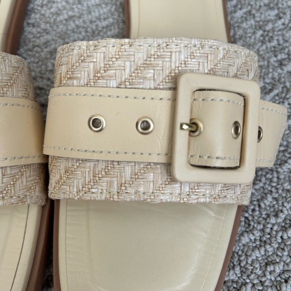 By Anthropologie Buckle Slide Sandals 40, US 9~9.5 NWT - Picture 2 of 5